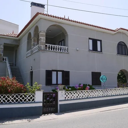 Villa Guesthouse * アトウギア・ダ・バレイア