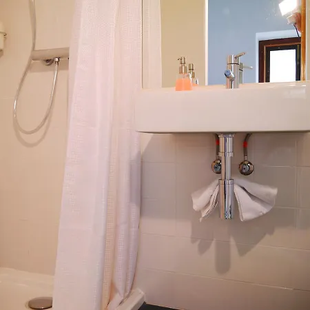ホステル Villa Guesthouse *